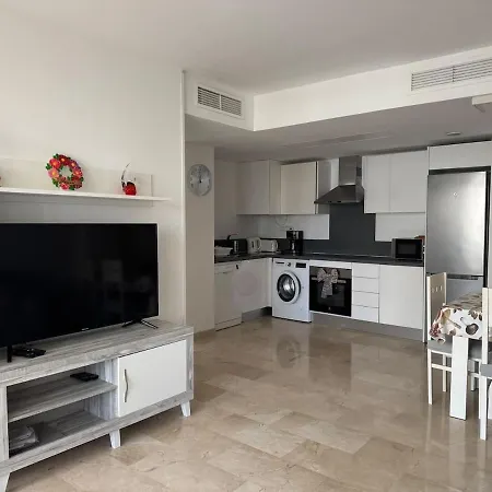 Cc8 V By Zanis Apartamento